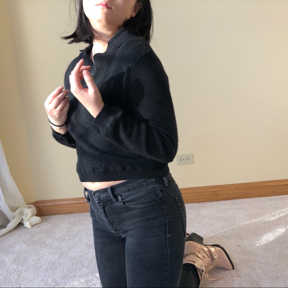 Wool and alpaca fur black sweater